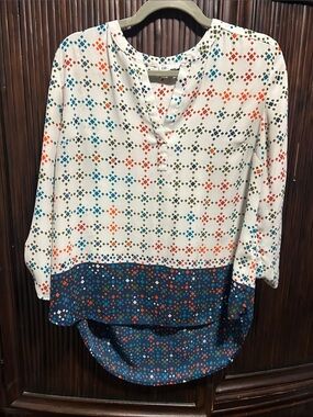 DR2 Cream Tunic with Navy Geometric Border and Multi-Color Print